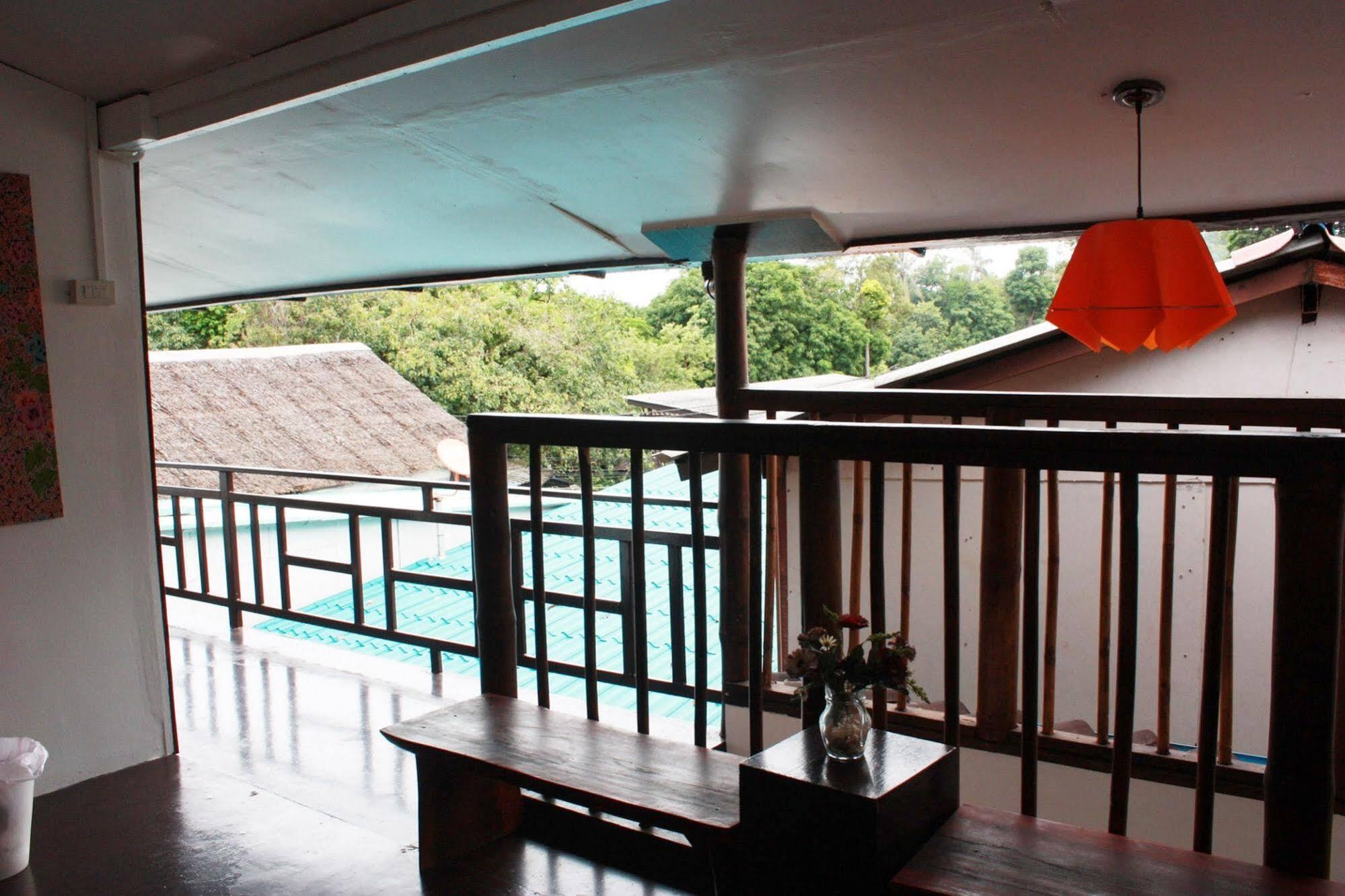 Lantern Inn Koh Lipe Exterior photo
