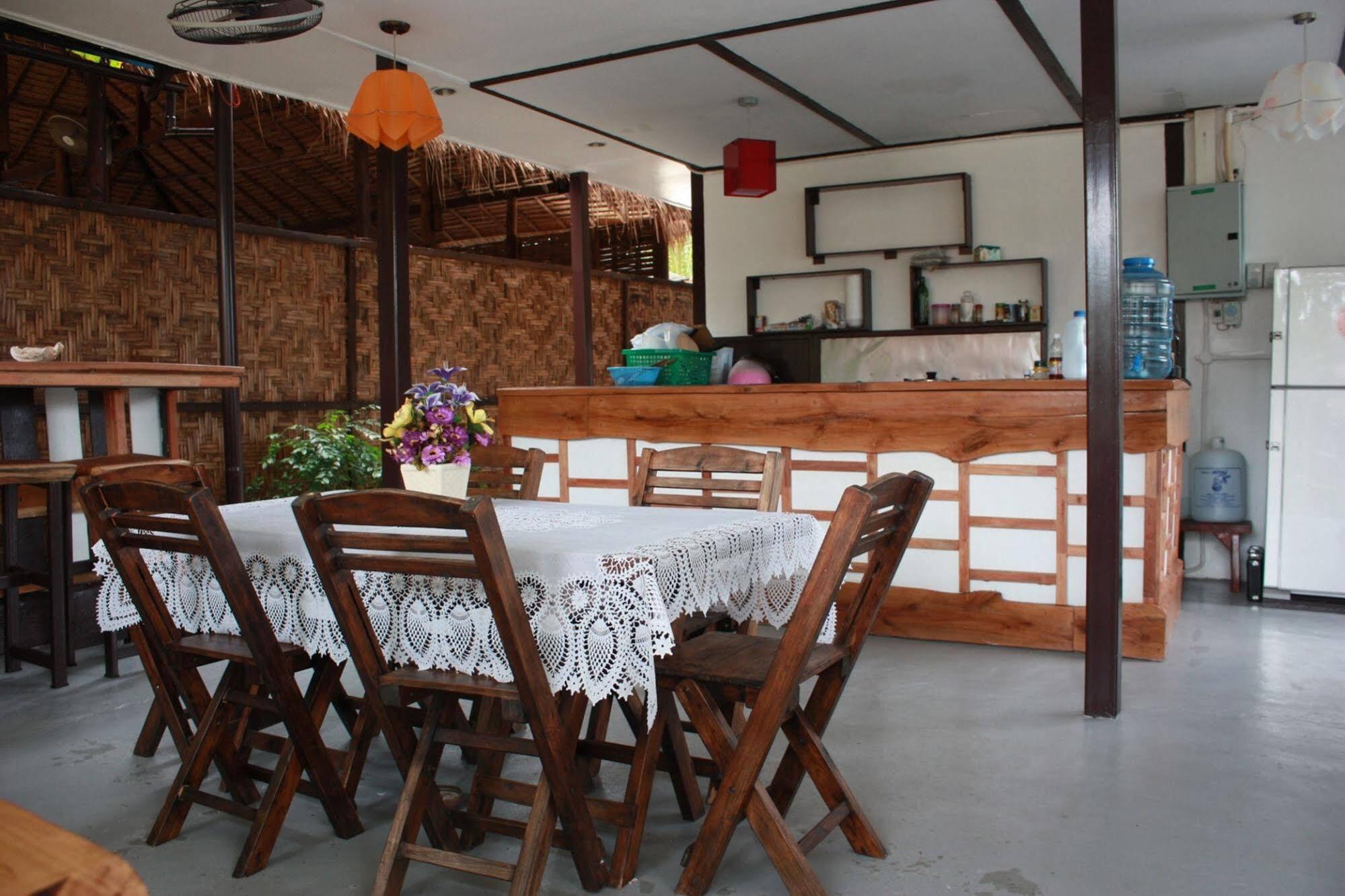 Lantern Inn Koh Lipe Exterior photo